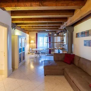  Apartment Youatmolino Canal View Italien