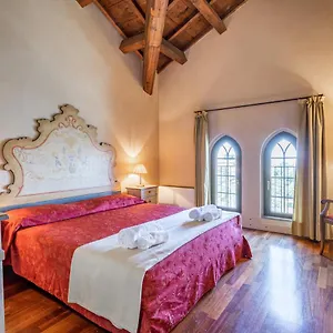  Apartment Molino Stucky Ii Italien
